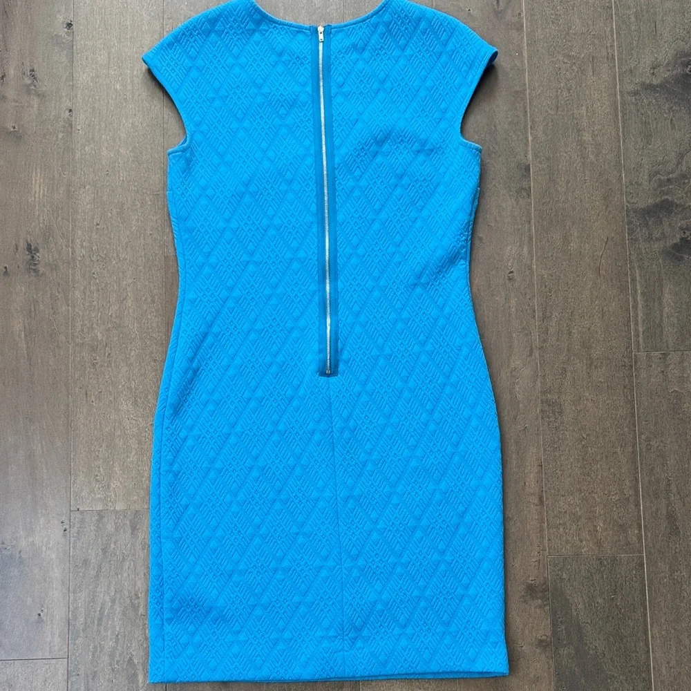 Donna Morgan Vibrant Blue Cap Sleeve Dress - Picture 4 of 5